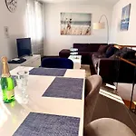 Appartement V&v Private Pool Near Beach, 200m *