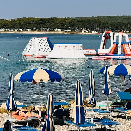 Apartment V&v Pool And Sea Medulin