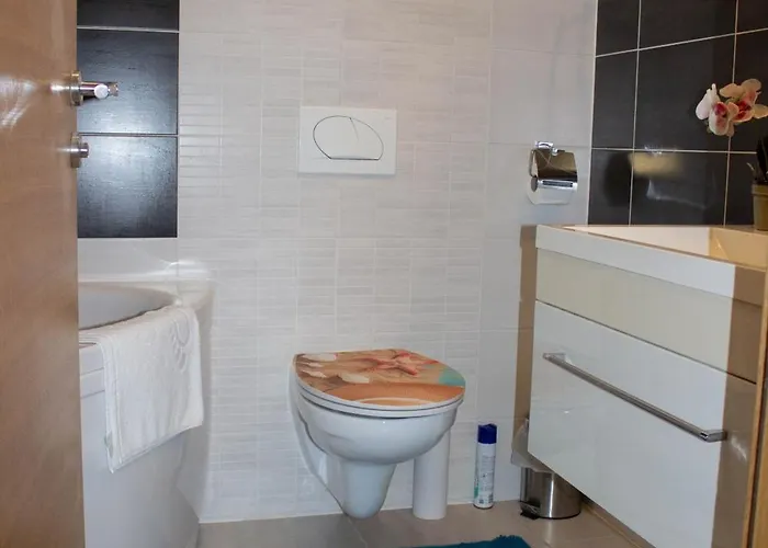 Apartman V&v Pool And Sea